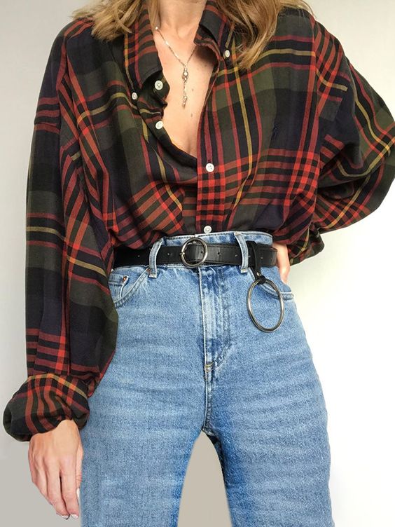 Revival e Charme: A Moda dos Anos 80 Hoje Revival e Charme: A Moda dos Anos 80 Hoje