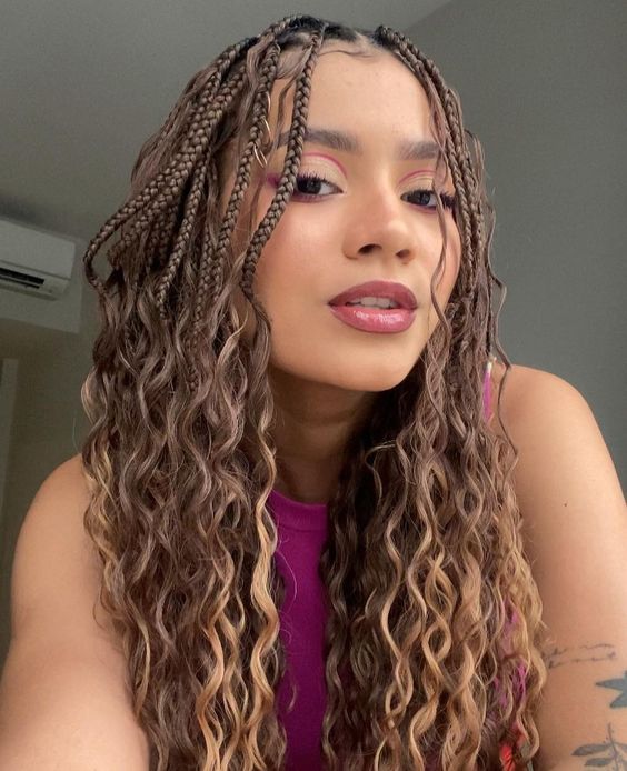Descubra Como as Gypsy Braids Vão Transformar Seu Estilo Descubra Como as Gypsy Braids Vão Transformar Seu Estilo